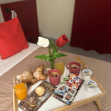 Victoria Hotel ポミリアーノ・ダルコ エクステリア 写真
